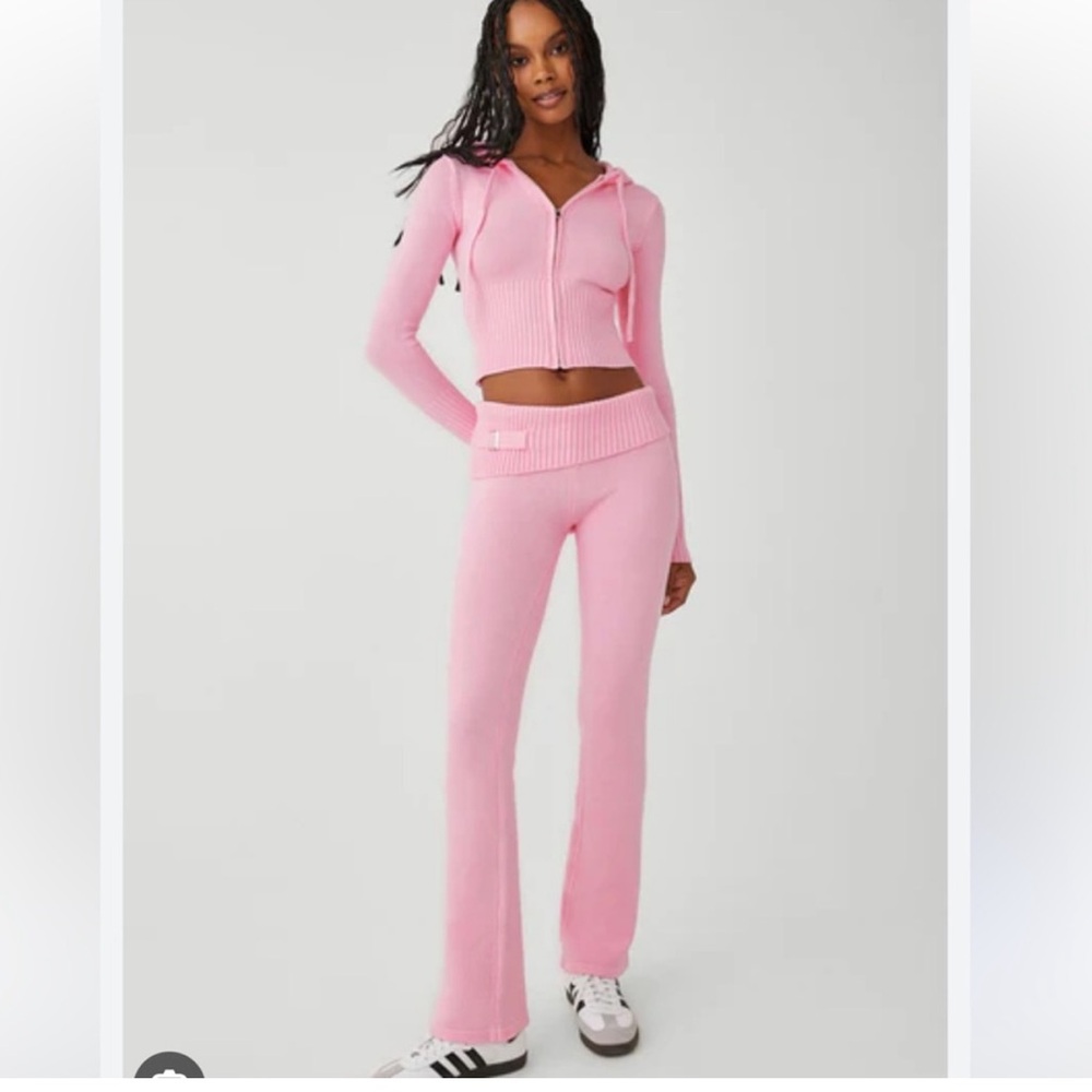 Frankie's Bikinis Pink Low-Rise Knit Pants & Sweater Set